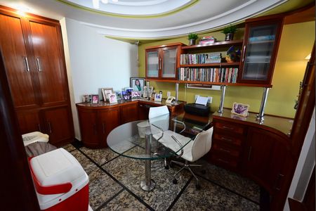 Apartamento à venda com 2 quartos, 204m² em Setor Aeroporto, Goiânia