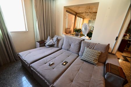 Apartamento à venda com 2 quartos, 204m² em Setor Aeroporto, Goiânia