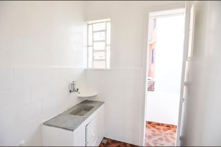Cozinha de apartamento para alugar com 2 quartos, 52m² em Imperial de São Cristóvão, Rio de Janeiro