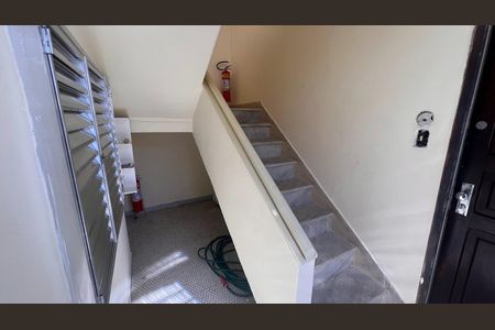 Hall de apartamento para alugar com 2 quartos, 52m² em Imperial de São Cristóvão, Rio de Janeiro