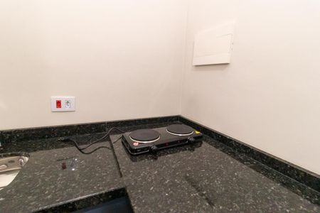 Detalhe de kitnet/studio para alugar com 1 quarto, 27m² em São Pedro, São José dos Pinhais