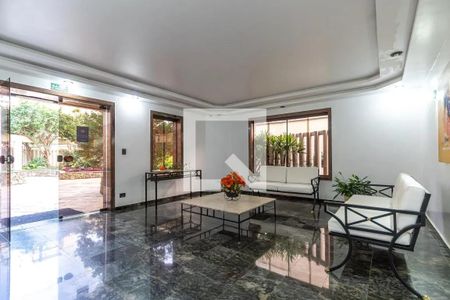 Apartamento à venda com 134m², 3 quartos e 2 vagas Apartamento à venda com 134m², 3 quartos e 2 vagasHall social