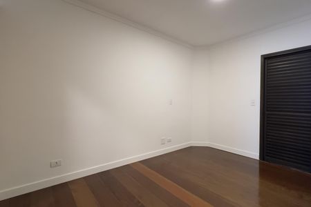 Apartamento à venda com 134m², 3 quartos e 2 vagas Apartamento à venda com 134m², 3 quartos e 2 vagasSuíte