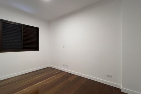 Apartamento à venda com 134m², 3 quartos e 2 vagas Apartamento à venda com 134m², 3 quartos e 2 vagasQuarto 1