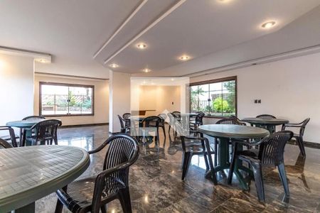 Apartamento à venda com 134m², 3 quartos e 2 vagas Apartamento à venda com 134m², 3 quartos e 2 vagasSalão de Festas