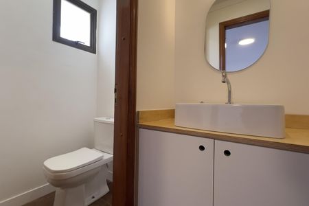 Apartamento à venda com 134m², 3 quartos e 2 vagas Apartamento à venda com 134m², 3 quartos e 2 vagasLavabo