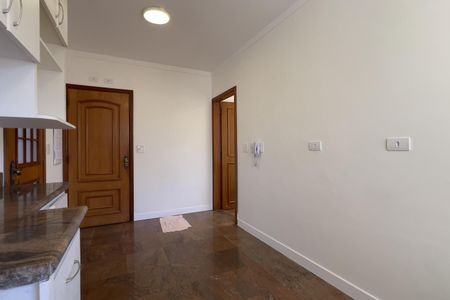 Apartamento à venda com 134m², 3 quartos e 2 vagas Apartamento à venda com 134m², 3 quartos e 2 vagasCozinha
