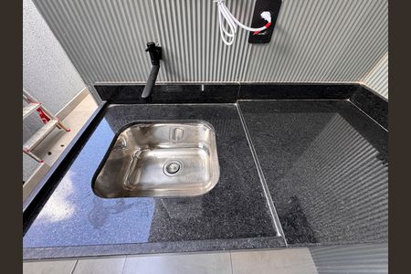 Casa de condomínio para alugar com 145m², 3 quartos e 1 vaga Casa de condomínio para alugar com 145m², 3 quartos e 1 vagaÁrea de Serviço