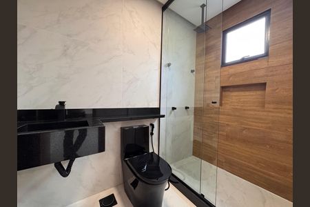 Casa de condomínio para alugar com 145m², 3 quartos e 1 vaga Casa de condomínio para alugar com 145m², 3 quartos e 1 vagaSuíte 2 (canadense) - Banheiro