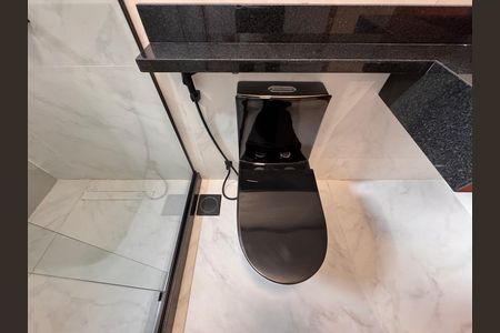 Suíte 1 - Banheiro de casa de condomínio para alugar com 3 quartos, 145m² em Vargem Pequena, Rio de Janeiro