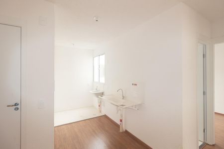 Apartamento para alugar com 40m², 2 quartos e sem vaga Apartamento para alugar com 40m², 2 quartos e sem vagaCozinha e Área de Serviço
