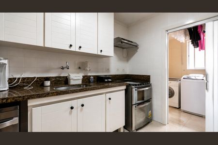 Apartamento à venda com 164m², 3 quartos e 2 vagas Apartamento à venda com 164m², 3 quartos e 2 vagasCozinha