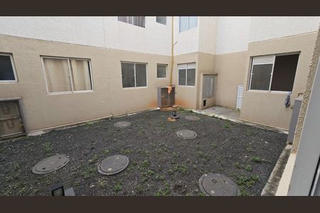 Apartamento à venda com 40m², 2 quartos e 1 vaga Apartamento à venda com 40m², 2 quartos e 1 vagaÁrea externa