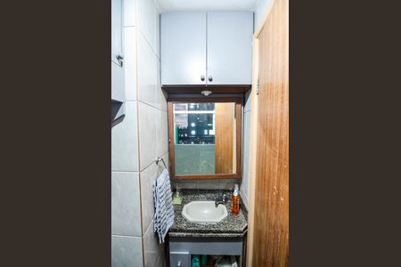 Banheiro Social de apartamento à venda com 3 quartos, 87m² em Tijuca, Rio de Janeiro