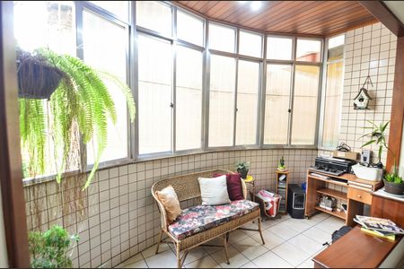 Apartamento à venda com 87m², 3 quartos e sem vaga Apartamento à venda com 87m², 3 quartos e sem vagaSala
