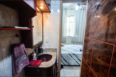 Apartamento à venda com 87m², 3 quartos e sem vaga Apartamento à venda com 87m², 3 quartos e sem vagaBanheiro da Suíte