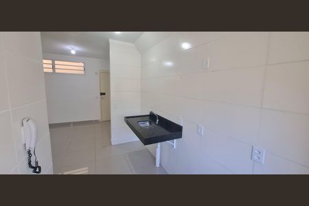 Apartamento para alugar com 43m², 2 quartos e 1 vaga Apartamento para alugar com 43m², 2 quartos e 1 vagaCozinha e Área de Serviço