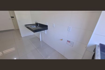 Apartamento para alugar com 43m², 2 quartos e 1 vaga Apartamento para alugar com 43m², 2 quartos e 1 vagaCozinha e Área de Serviço