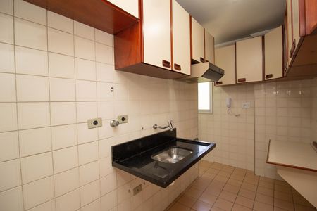 Cozinha de apartamento para alugar com 2 quartos, 58m² em Vila Pirituba, São Paulo