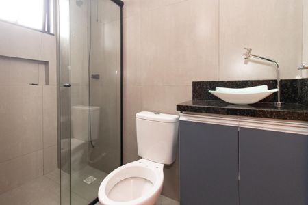 Banheiro Social de kitnet/studio para alugar com 1 quarto, 27m² em São Pedro, São José dos Pinhais