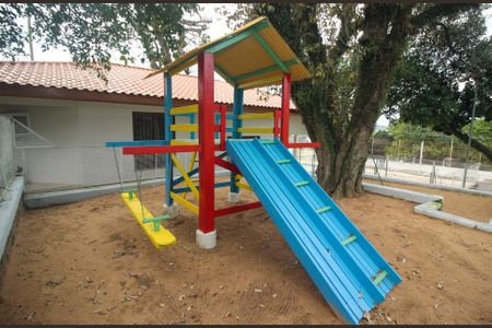 Área comum - Playground de casa de condomínio para alugar com 4 quartos, 122m² em Santo Antônio, Porto Alegre