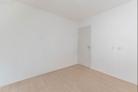 Quarto 1 de apartamento para alugar com 2 quartos, 34m² em Jardim São Luís, São Paulo