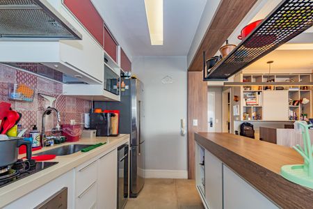 Apartamento para alugar com 92m², 2 quartos e 2 vagasCozinha