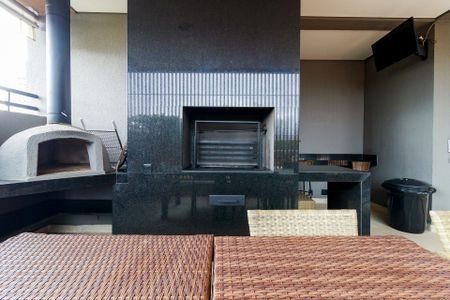 Apartamento para alugar com 92m², 2 quartos e 2 vagasÁrea comum - Churrasqueira