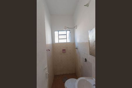 Casa à venda com 150m², 1 quarto e 2 vagasCasa 2- Banheiro