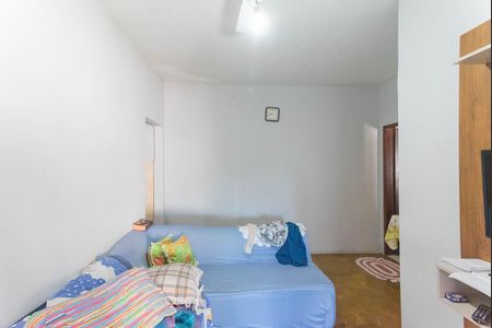 Casa à venda com 150m², 1 quarto e 2 vagasSala