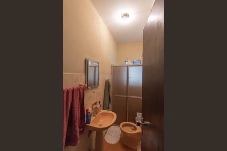Casa à venda com 150m², 1 quarto e 2 vagasBanheiro