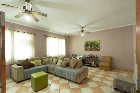 Casa para alugar com 5 quartos, 246m² em Vila Santana, Sorocaba