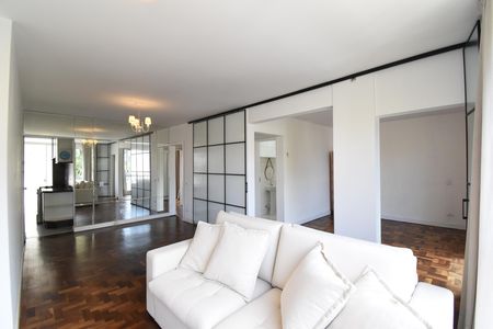 Sala de apartamento para alugar com 2 quartos, 90m² em Mercês, Curitiba