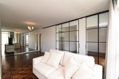 Sala de apartamento para alugar com 2 quartos, 90m² em Mercês, Curitiba