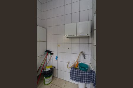Casa de condomínio à venda com 61m², 2 quartos e 1 vagaÁrea de Serviço