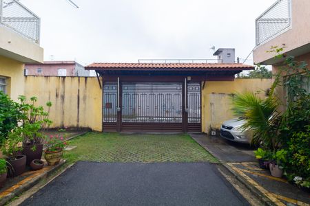 Casa de condomínio à venda com 61m², 2 quartos e 1 vagaÁrea comum