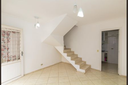 Sala de casa de condomínio à venda com 2 quartos, 61m² em Vila Danubio Azul, São Paulo