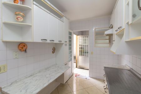 Casa de condomínio à venda com 61m², 2 quartos e 1 vagaCozinha