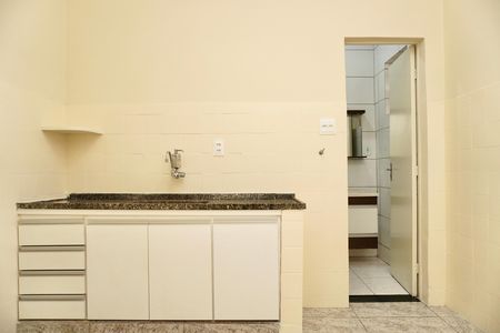 Casa para alugar com 85m², 2 quartos e sem vaga Casa para alugar com 85m², 2 quartos e sem vagaCozinha
