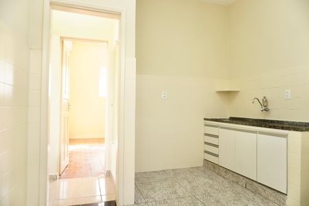 Casa para alugar com 85m², 2 quartos e sem vaga Casa para alugar com 85m², 2 quartos e sem vagaCozinha