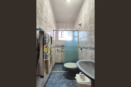 Casa à venda com 250m², 5 quartos e 2 vagasBanheiro