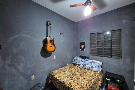 Casa à venda com 250m², 5 quartos e 2 vagasQuarto 2 