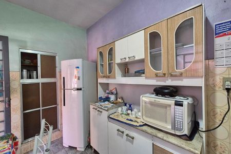 Casa à venda com 250m², 5 quartos e 2 vagasCozinha 