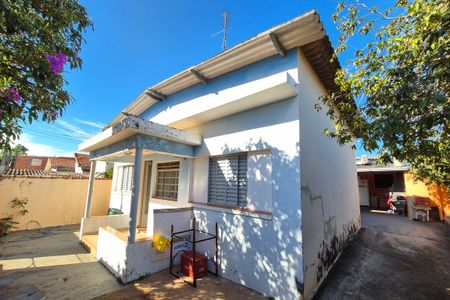 Casa à venda com 250m², 5 quartos e 2 vagasFachada do Prédio 