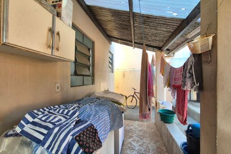 Casa à venda com 250m², 5 quartos e 2 vagasÁrea de Serviço