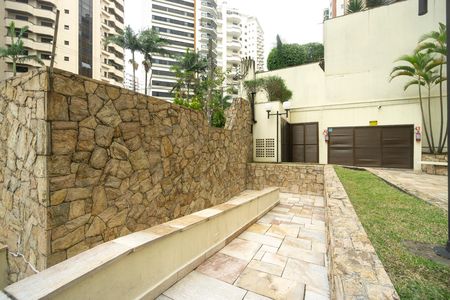 Apartamento para alugar com 127m², 3 quartos e 2 vagasRampa de acesso