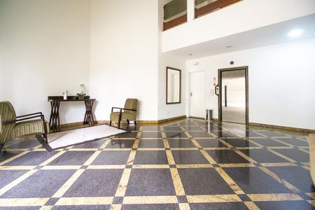 Apartamento para alugar com 127m², 3 quartos e 2 vagasHall social