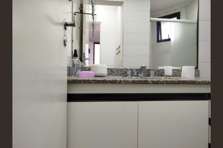 Apartamento para alugar com 45m², 1 quarto e 1 vaga Apartamento para alugar com 45m², 1 quarto e 1 vagaBanheiro
