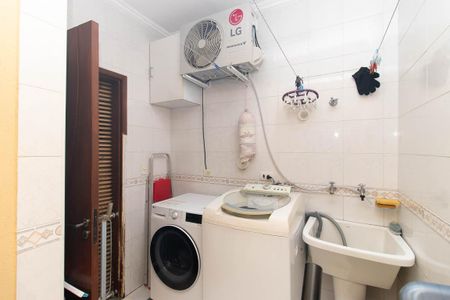 Casa de condomínio à venda com 153m², 2 quartos e 3 vagas Casa de condomínio à venda com 153m², 2 quartos e 3 vagasÁrea de Serviço