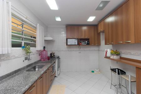 Casa de condomínio à venda com 153m², 2 quartos e 3 vagas Casa de condomínio à venda com 153m², 2 quartos e 3 vagasCozinha